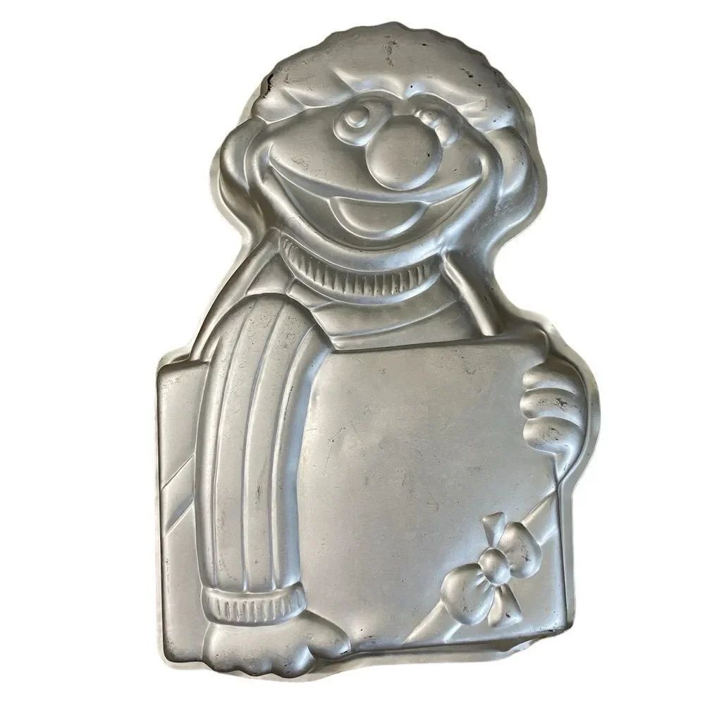 Vintage Sesame Street Ernie Cake Pan